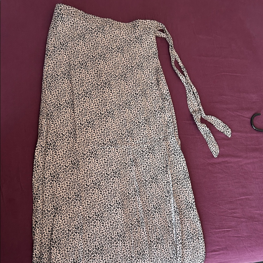 URBAN Romantics Black and White Patterned Maxi Skirt